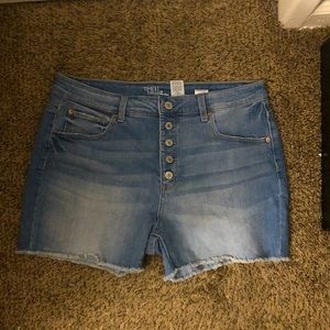 Time and tru high rise cut off jean shorts